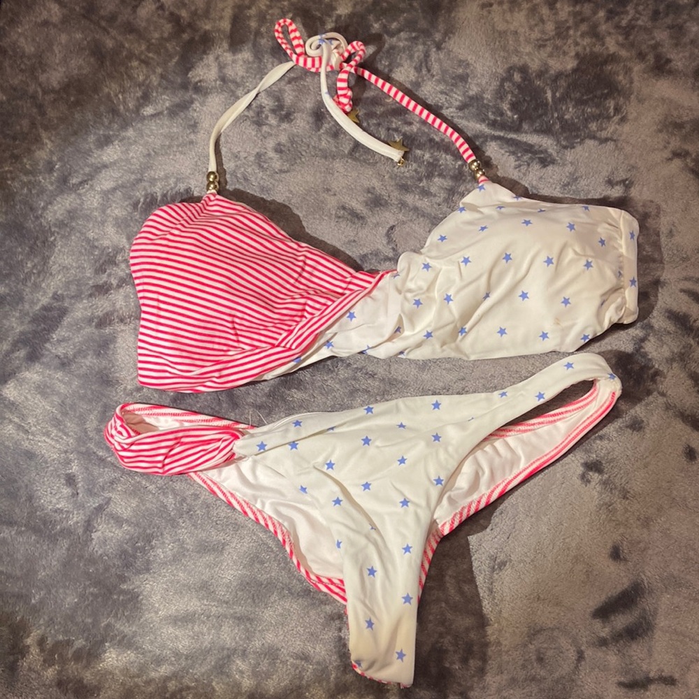BUNDLE DISCOUNTS! Victoria’s Secret American fourth of July top L - bottom S USA